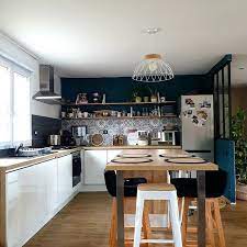 cuisine familiale blanche et bois cuisine blanche et bois amenagement cuisine idee deco cuisine