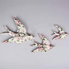 Sass Belle Retro Kitsch Pink Rose Flying Swallows Birds Wall Decor Ceramic Set 3 Amazon Co Uk Kitchen H Bird Wall Decor White And Pink Roses Retro Kitsch