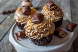 Cupcake Kinder Bueno Cuisine Moi Un Mouton Recette Recette Cupcake Cupcakes Patisserie