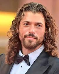 Merry Christmas 🎄🎈🎅🎅🎈to you all, can I get a merry Christmas  🎈🎅🎅from the biggest fan of mine 🎈🎅🎅🎄🎄