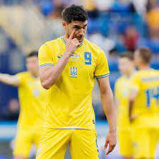 März im freundschaftsspiel gegen zypern debütiert. Euro 2020 Em Trikots Der Ukraine Sorgen Fur Emporung In Russland Vollig Unangemessen Eurosport
