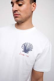 Vestimenta y Calzado para Hombre Color Blanco — Canva Store