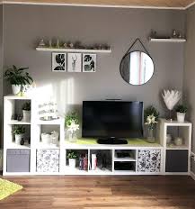 Eine Wohnwand Aus Kallax Das Sind Doch Bloss Regale Ja Solche Antworten Habe Ich Bekommen Als Ich Ikea Zuhause Wohnzimmerwand Wohnzimmer Ideen Wohnung