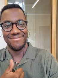 Fraser Wallace's Instagram, Twitter & Facebook