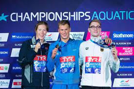 Jens henrik winther thulesen dahl (født 20. Henning Muhlleitner R Steht Mit Seiner Bronze Medaille Neben Dem Sieger Uber 400 Meter Freistil Michailo Romantschuk M Aus Der Ukraine Und Henrik Christiansen Aus Norwegen Foto Joel Marklund Bildbyran Via Zuma Press
