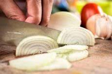 En effet, le fait de. Oignons Contre La Toux Pour Enfants Et Adultes Recettes Folkloriques Avec Competence Sur La Sante Sur Ilive