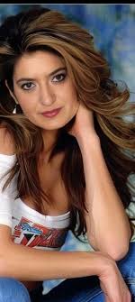 Eva Bandy Leláková (@evabandylelakova)