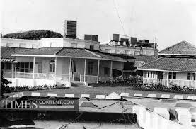 Photo The two guest houses in Raj Bh ...