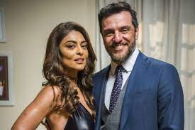 She is an actress, known for дороги индии (2009), a. Alem Da Tv Juliana Paes E Rodrigo Lombardi Vao Dublar Casal Em Animacao Veja