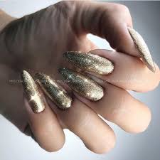 Welcome in the new year with new nail art designs. Gorgeous New Year S Eve Nail Art Ideas For Glam Looks