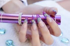 Diy Stiletto Nails Get That Perfectly Sculpted Nail Shape Kiss the tip of your sharp stiletto nails with red glossy hearts.