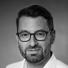 Michael Schuster's Instagram, Twitter & Facebook