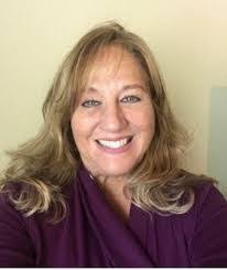 Dannette Lewis's Instagram, Twitter & Facebook