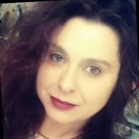 50+ profile według frazy „Eva Moran”