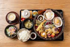 品数ランチ④｜小松市軽海町「旬の箸 なか村」のよくばり気分｜煩悩バンザイ！石川県がもっと愉しくなるWEB マガジン「ボンノ」