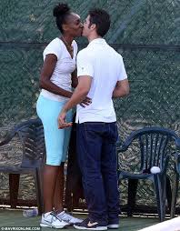 Nicky hammond is the boyfriend of tennis star venus williams. Pin On Around The Buzz