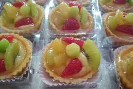 Buah tart mengkilap adalah makanan penutup klasik yang ditemukan di banyak toko kue. Resep Kue Pai Buah Atau Pie Buah Putri Snack Jual Snack Box Kue Basah Nasi Kotak Jajanan Tradisional Dan Resep Kue