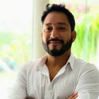 400+ "Vic Quinones" profiles