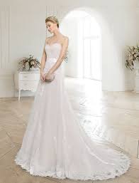 Jedes hochzeitskleid ist einmalig und nur für sie gemacht. Pin Auf Brautkleid