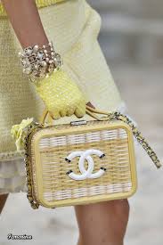Chanel Spring Summer 2019 Rtw Details Bag Accessories Looks