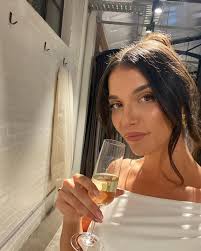 No one talks about the dress journey with your chosen designer or  boutique💍I have drunk so much champagne and had lots of fun nights after  work playing dress ups and talking about