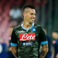 Größte auswahl der besten ssc napoli fußballtrikots hier. Neapel Spielt Jetzt In Tarnfarben Trikot Fussball