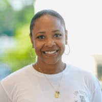 Sasha Gunter's Instagram, Twitter & Facebook