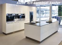 In unserem bereich einbauküchen finden sie küchen mit kochinsel sowie eine vielzahl weiterer produkte. 6 Kuche Mit Kochinsel Kaufen Moderne Kuche Kuche Mit Insel Kuche Mit Kochinsel