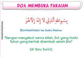 Adab Dan Doa Anak Muslim Ketika Membuka Pakaian Doa Membaca Buku Melepaskan