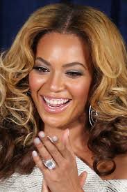 Photos 10 Of The Biggest Priciest Shiniest Celeb Engagement Rings Celebrity Wedding Rings Celebrity Engagement Rings Expensive Engagement Rings