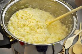 Zer raid springtime risotto jamie oliver recipes. Les Petits Chefs Make Jamie Oliver S Basic Oozy Risotto With A Side Of Mushrooms Eat Live Travel Write