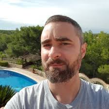 Alex Leuenberger's Instagram, Twitter & Facebook