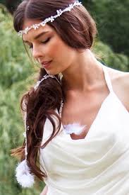 Wir begrüßen sie als leser auf unserem testportal. Pin Von Diggi Ni Auf Hippie Wedding Style Boheme Braut Haarschmuck Brautfrisur
