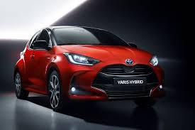 4 beam halogen with fog lamp and led drl. 2020 Toyota Yaris Hatch Makes Debut Looks Flamboyant