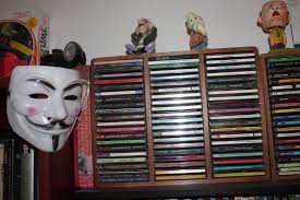 Do people organize their disc collections into watch piles?