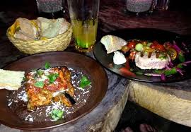 Playa De Los Artistas Montezuma Restaurants