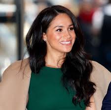 Meghan markle's radiant wedding look was admired by all; Meghan Markle S Favorite Makeup Skin Hair Products Meghan S Beauty Essentials
