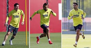 Iranian student reza parastesh looks so much like his sporting hero lionel messi that it almost landed him in jail for disrupting public order this. Clean Shaved Messi Vidal S New Haircut And 13 More Pics From Monday S Training Session