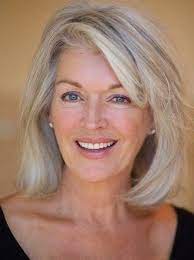 Super Easy Short Hairstyles For Women Over 60 Years Fashion Elan Hair Lengths Medium Hair Styles Medium Length Hair Styles