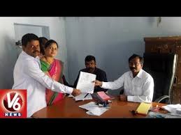 Panchayat Elections Sarpanch Candidates Busy In Campaign Nominations Across Telangana V6 News Youtube
