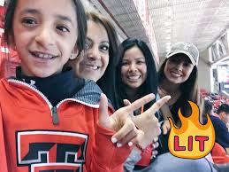 Josie Cedillo (@cedilloj12)