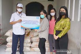Makanan yang mengandung lemak tak jenuh dan rendah kalori baik dikonsumsi guna mencegah penyakit jantung datang. Wijaya Karya Sebut Alokasikan Dana Csr Rp3 14 Miliar Di Tengah Covid Antara News