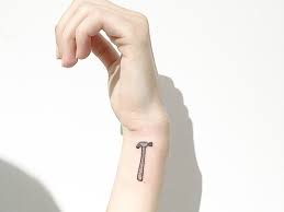 Hình xăm nhỏ dễ thương chân. 14 Cute Stick And Poke Tattoo Ideas Allure