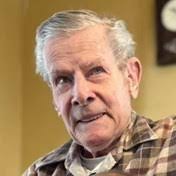 Daniel Tressler's Instagram, Twitter & Facebook