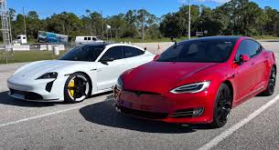 Tesla model s plaid is quicker and has more range than the top of the line lucid air, but lucid might still have an ace up its sleeves. Tesla Model S Performance Can T Keep Up With Porsche S Taycan Turbo S Carscoops