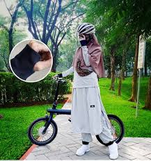 Beli baju olahraga sepeda online berkualitas dengan harga murah terbaru 2021 di tokopedia! Jual Baju Gowes Sepeda Wanita Muslimah Terbaru Lazada Co Id