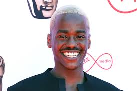 Matt Hancock actor wears a wetsuit as Oakeshott plans a bigger splash