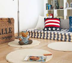 Jan 18, 2019 · a jaunty nautical theme runs through a boy's room in the manhattan apartment of actress jennifer creel, which was designed by her sister, suzanne coleman bancroft; Decorating With A Nautical Theme