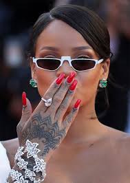 Best celebrity hand tattoos, from hailey bieber to rihanna 13 celebrities who bore the pain and got some stunning hand tattoos. Differences Between Machine And Stick Poke Tattoos Stylecaster