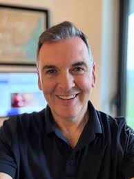 Hello LinkedIn friends — help needed! It's Admin Sunday, and I'm wading  through a sea of receipts — paper and electronic — trying to claim back  expenses for various organisations and companies